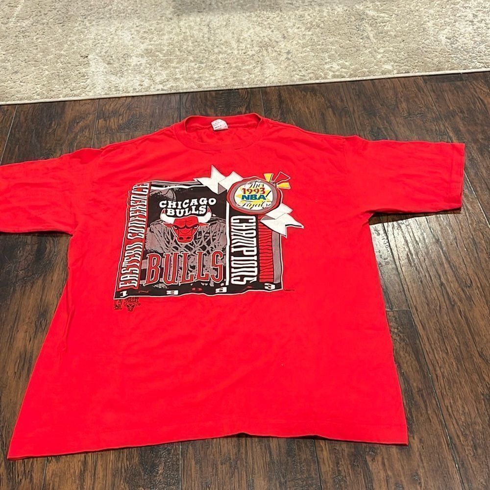 VTG 1993 Chicago Bulls championship tee size XL single stitched competitor tag